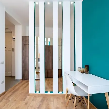 Vibe - 2r In Piata Romana * بوخارست