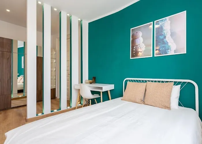 Vibe - 2r In Piata Romana شقة *